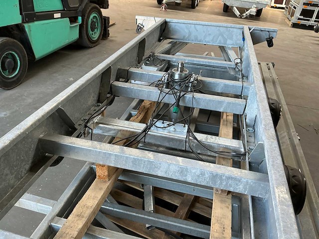 Onafgewerkte aanhangwagen (2x) - afbeelding 7 van  8