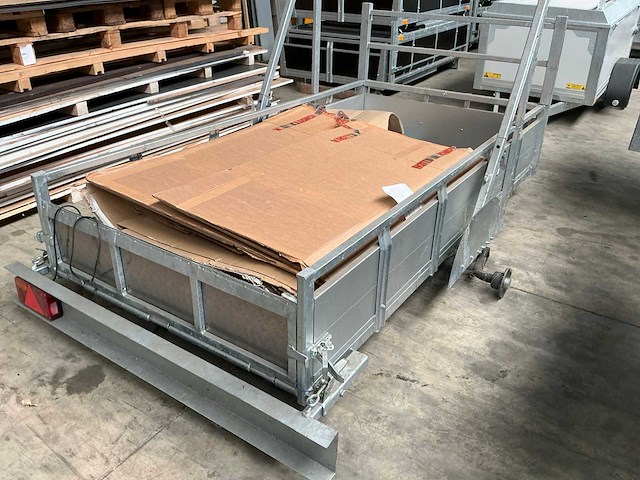 Onafgewerkte aanhangwagen - afbeelding 6 van  6