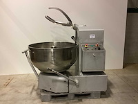 Onbekend 300l mobiele menger - afbeelding 1 van  4