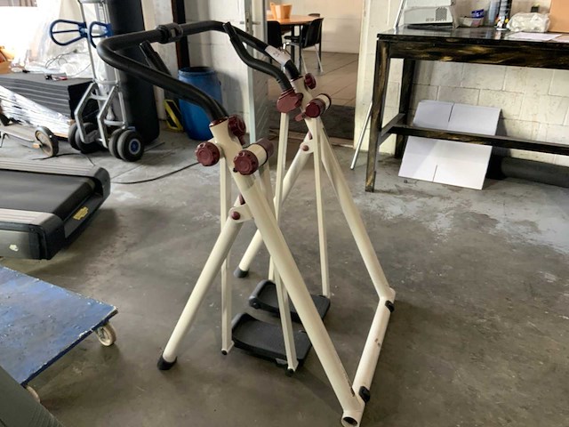 Onbekend cross strider crosstrainer - afbeelding 3 van  4