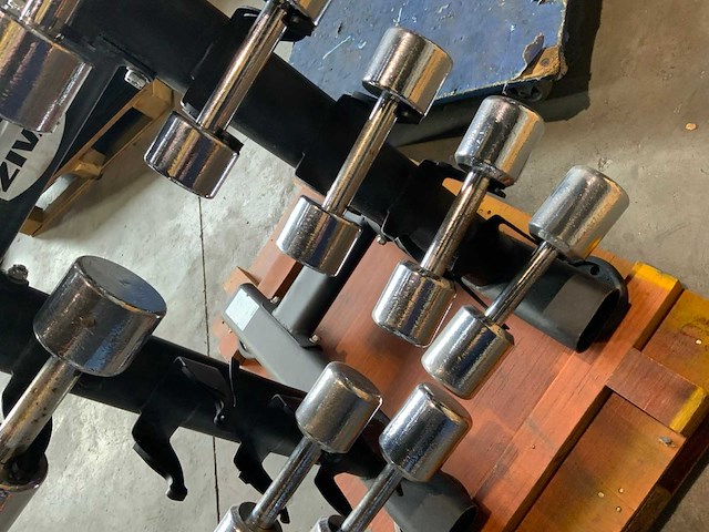 Onbekend mix dumbellset krachtstation - afbeelding 10 van  10