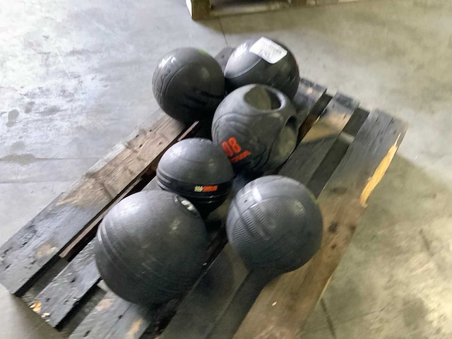 Onbekend slamball 6x krachtstation - afbeelding 2 van  3
