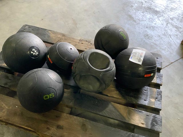 Onbekend slamball 6x krachtstation - afbeelding 3 van  3