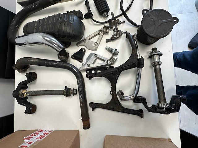 Onderdelen honda vt500 shadow (jaren '80) - afbeelding 10 van  12