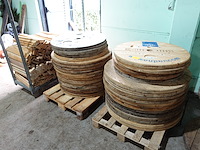 Onderdelen houten bobijnen - afbeelding 1 van  7