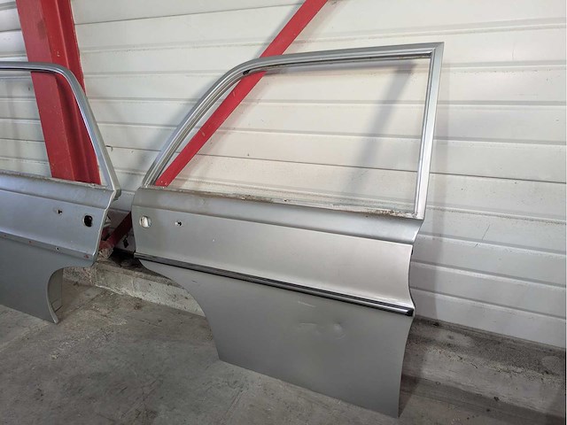 Onderdelen mercedes w108 - afbeelding 3 van  6