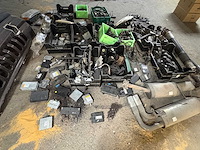Onderdelen partij - bmw en jeep - part - afbeelding 17 van  20