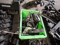Onderdelen partij - bmw en jeep - part - afbeelding 6 van  15