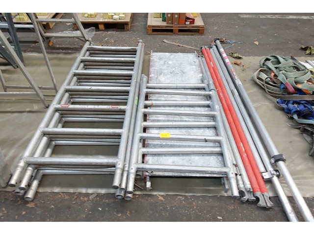 Onderdelen steiger altrex - afbeelding 1 van  5