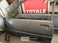 Onderdelen toyota starlett 2 deuren, motorkap en koffer - afbeelding 3 van  5