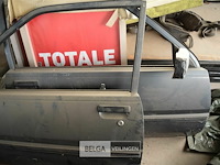 Onderdelen toyota starlett 2 deuren, motorkap en koffer - afbeelding 4 van  5