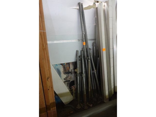 Onderdelen voor stellingn - afbeelding 1 van  4