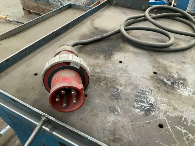 Onderdelenreiniger, vloeistof in bak - afbeelding 8 van  8