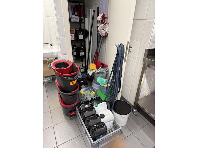Onderhoudsmaterialen - afbeelding 1 van  16