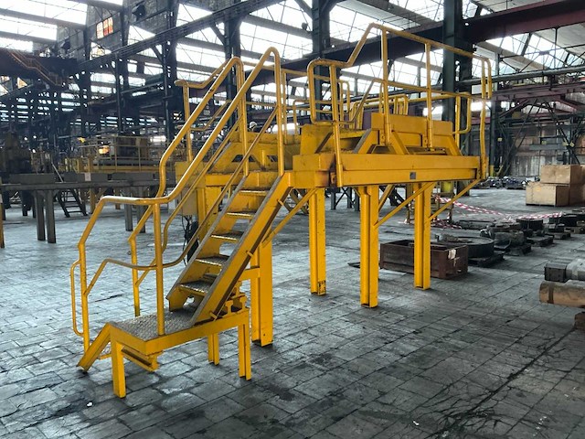 Onderhoudsportaal voor spoelgrijper - afbeelding 2 van  4