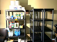 Onderhoudsproducten en pvc rekken - afbeelding 1 van  10