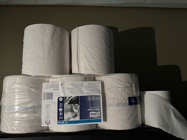 Onderhoudsproducten en pvc rekken - afbeelding 3 van  10