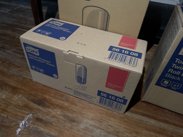 Onderhoudsproducten en pvc rekken - afbeelding 9 van  10