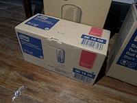 Onderhoudsproducten en pvc rekken - afbeelding 9 van  10