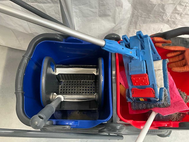 Onderhoudstrolley en toebehoren - afbeelding 3 van  9