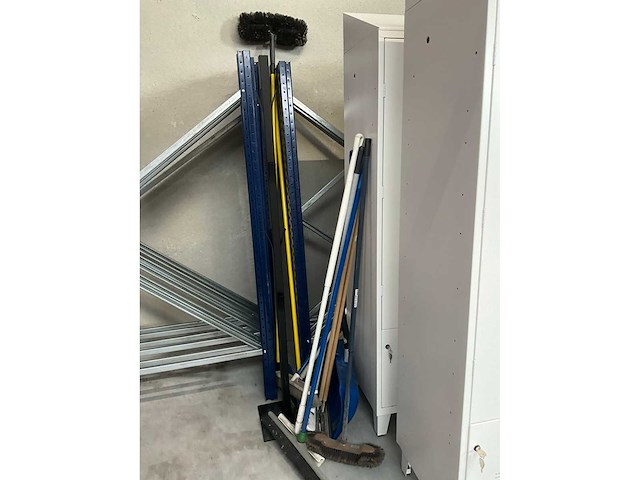 Onderhoudstrolley en toebehoren - afbeelding 5 van  9