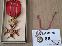 Onderscheiding - afbeelding 1 van  3