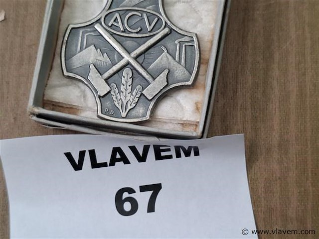 Onderscheiding - afbeelding 2 van  3