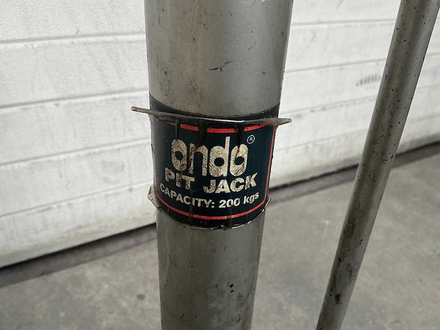 Ondo - pit jack - garagekrik - afbeelding 2 van  4