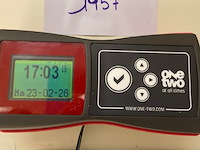 One two prikklok - afbeelding 2 van  2