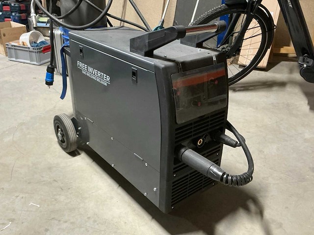 One-welding free inverter dc mig/mma 230lcd mig lasapparaat - afbeelding 1 van  7