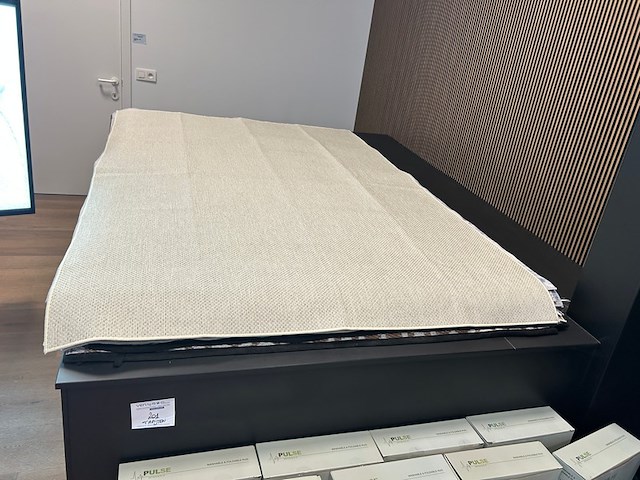 Ong 26 tapijten - afbeelding 1 van  8