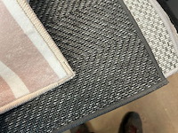 Ong 26 tapijten - afbeelding 4 van  8