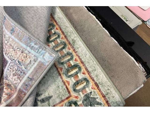 Ong 26 tapijten - afbeelding 5 van  8