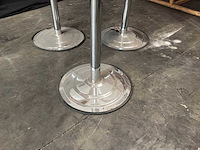 Ongebrandde magiër verlichte sta-tafel - afbeelding 4 van  9