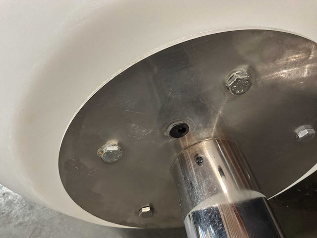 Ongebrandde magiër verlichte sta-tafel - afbeelding 6 van  9