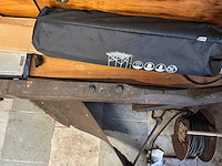 Ongebrandmerkt oud os-ploeg - afbeelding 6 van  11