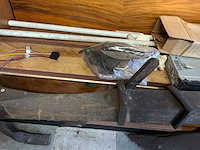 Ongebrandmerkt oud os-ploeg - afbeelding 9 van  11