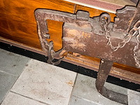 Ongebrandmerkt oud os-ploeg - afbeelding 11 van  11