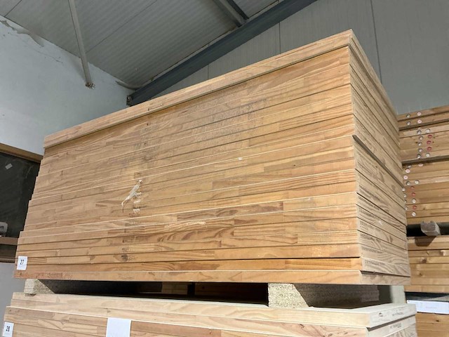 Ongelakte honinggraat schildersdeuren (23x) - afbeelding 1 van  3