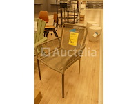 Ongelijke stoel- en fauteuilsset