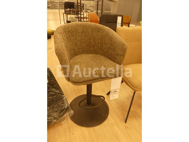 Ongelijke stoel- en fauteuilsset - afbeelding 6 van  10