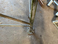 Ongemerkte steigers - 1985 titan tower - afbeelding 11 van  16