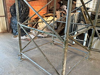 Ongemerkte steigers - 1985 titan tower - afbeelding 2 van  9