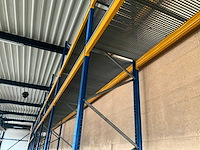 Ongeveer 33,3 lopende meter palletstelling - afbeelding 14 van  17