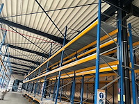 Ongeveer 37 lopende meter palletstelling - afbeelding 10 van  17