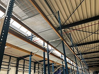 Ongeveer 37 lopende meter palletstelling - afbeelding 13 van  17