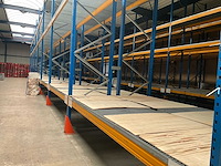 Ongeveer 37 lopende meter palletstelling - afbeelding 2 van  21