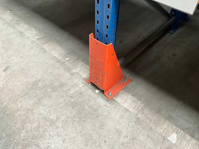 Ongeveer 37 lopende meter palletstelling - afbeelding 5 van  21