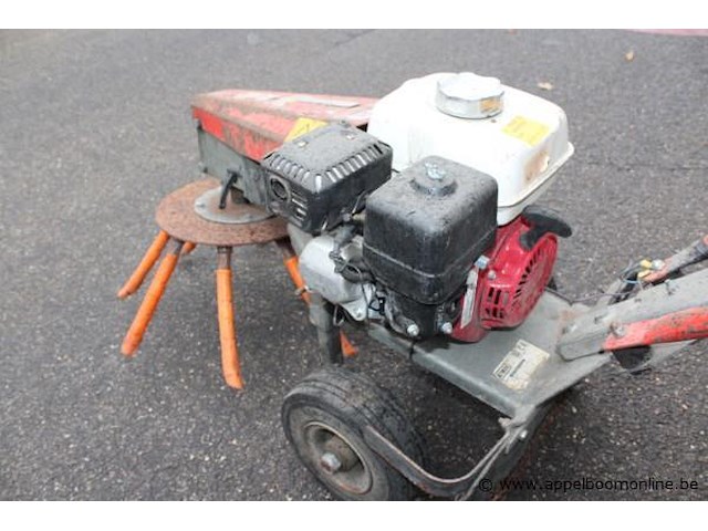 Onkruidborstel nimos - afbeelding 2 van  2