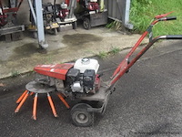 Onkruidborstelmachine, nimos, mug, werking niet gekend - afbeelding 2 van  3